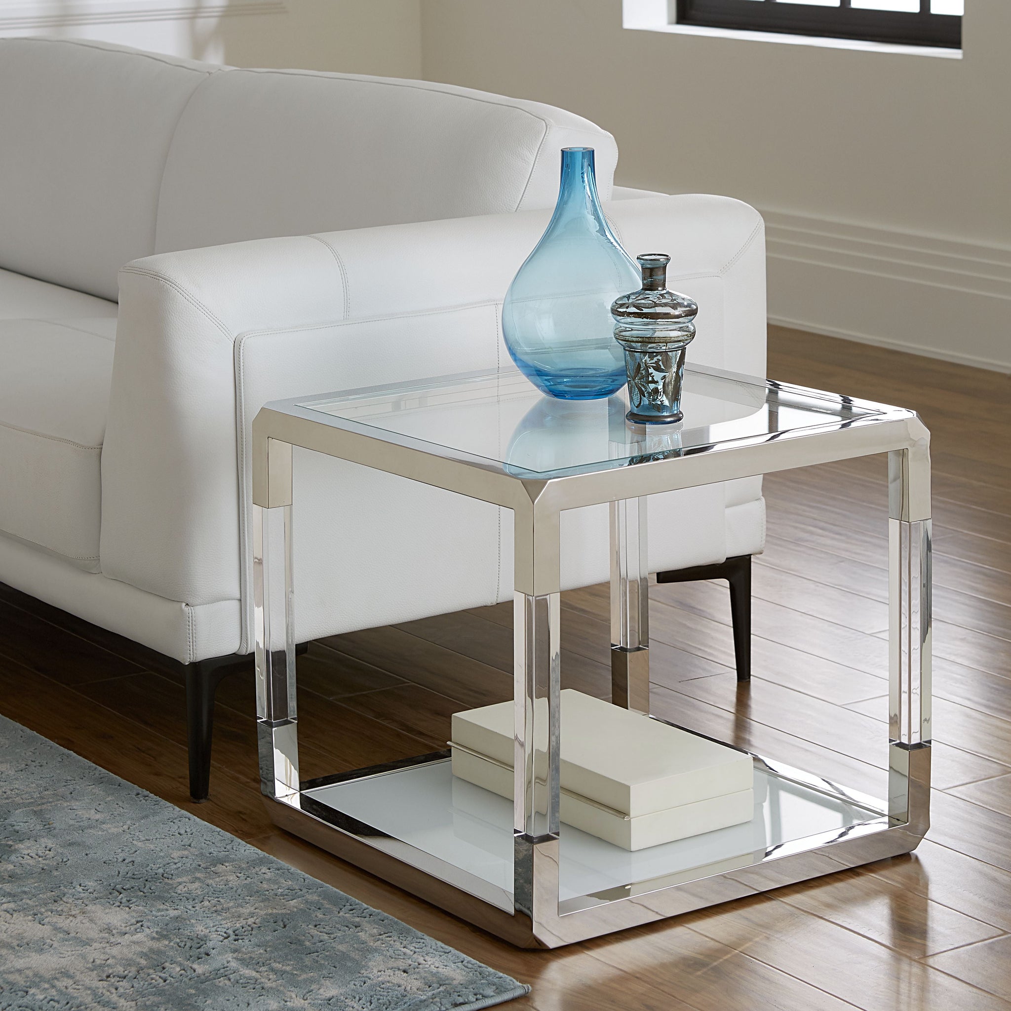 Table d'appoint Jasper en acrylique, verre blanc et acier inoxydable poli