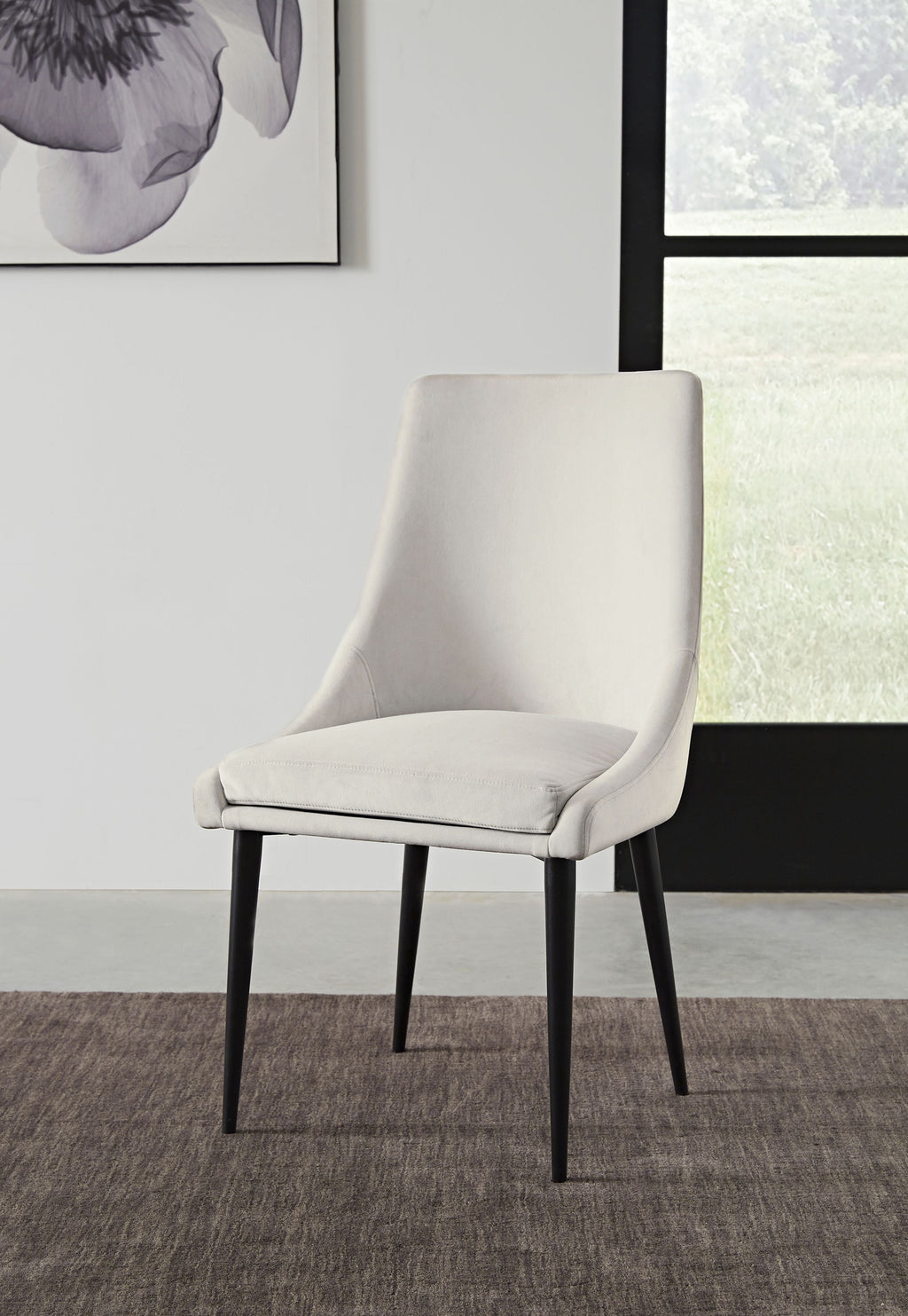 Chaise de salle à manger Winston rembourrée, pieds en métal, gris cendré et noir