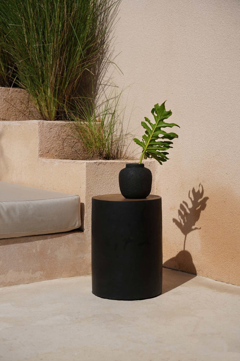 Le vase Peaky - noir - S