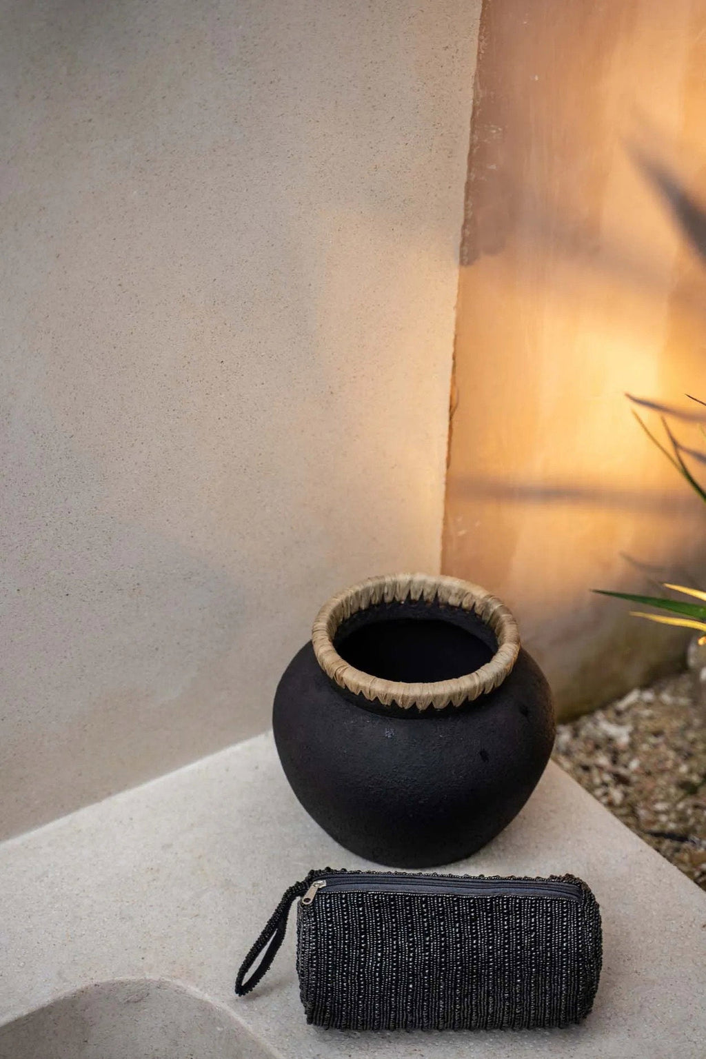 Le vase Styly - Noir naturel - S