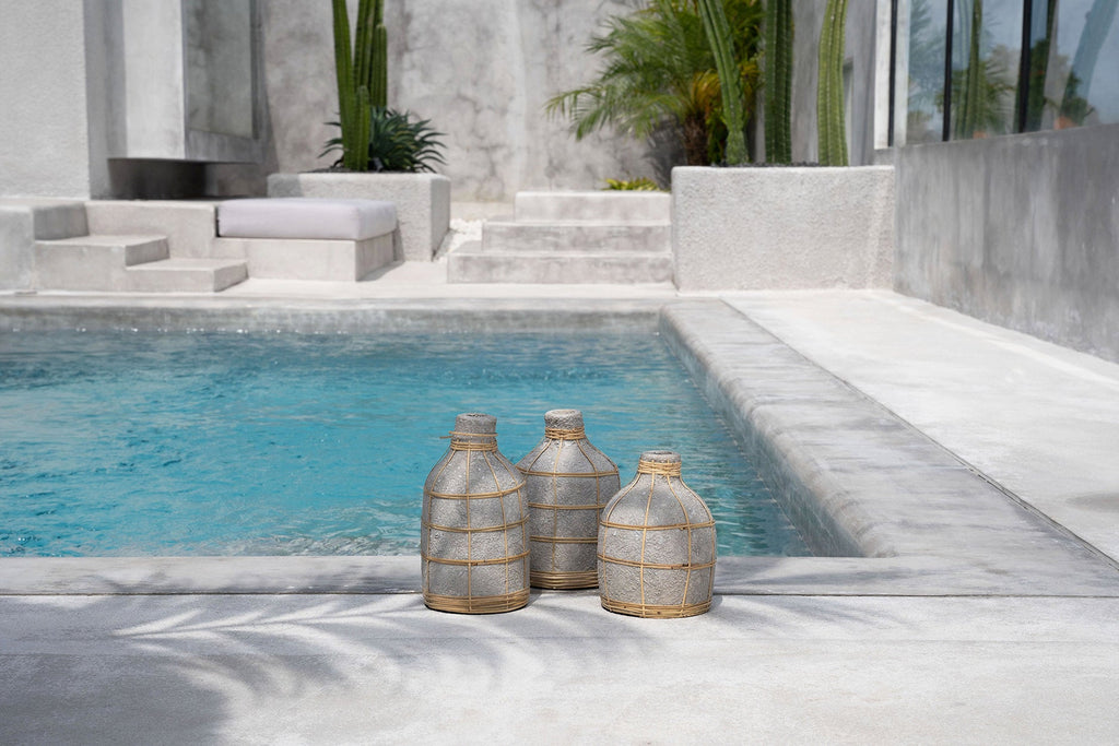 Le vase Whoopy - béton naturel - M