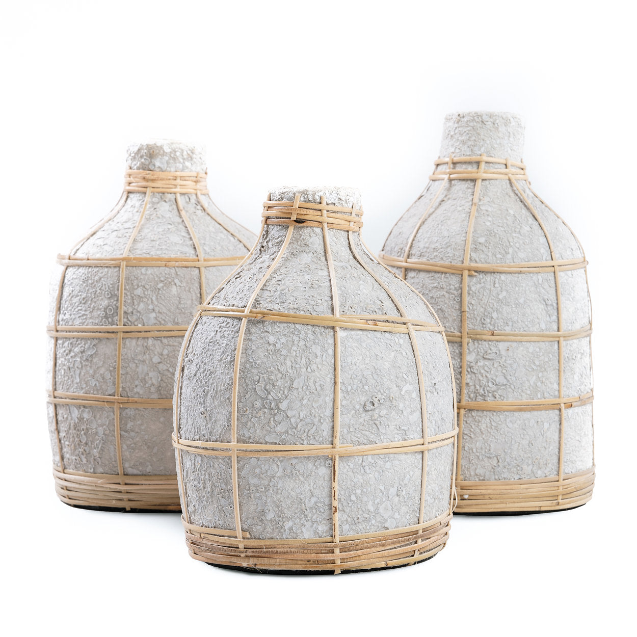 Le vase Whoopy - béton naturel - M