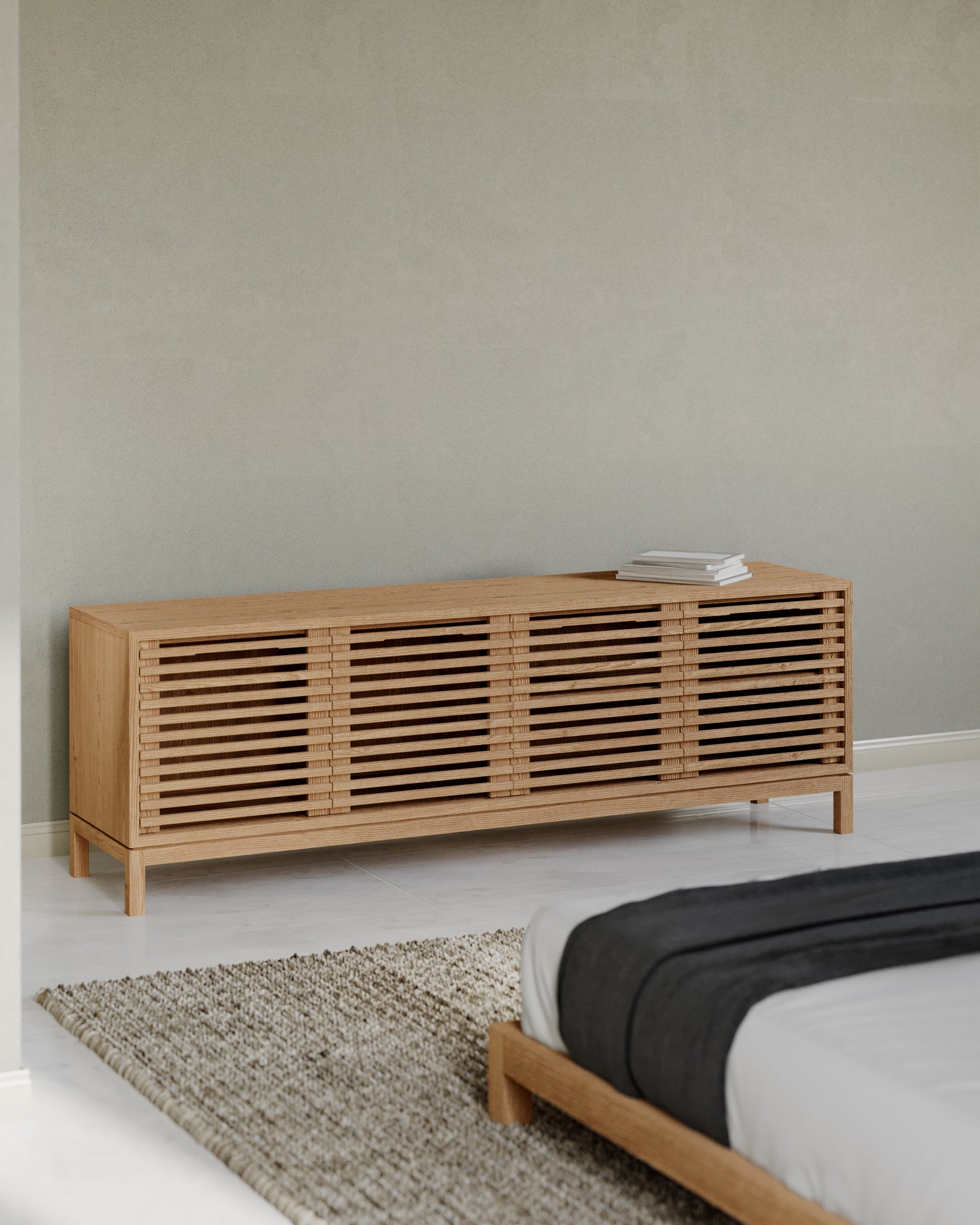 Tanner console multimédia à quatre portes en frêne, coloris lin